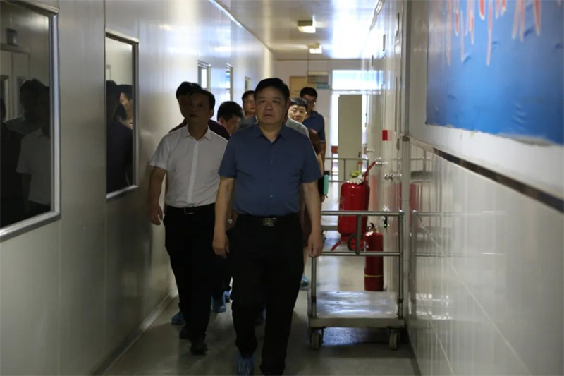 【安陽(yáng)市中醫(yī)院】消防演練筑防線，防患未然保安全——我院開展“安全生產(chǎn)月”消防演練活動(dòng)
